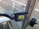 EZ-Guide 250 v traktoru JD, srpen 2012