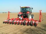 První instalace systému automatického řízení Trimble EZ-Pilot na traktor značky Zetor (11)