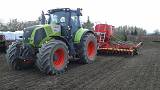 Další prvenství Leading Farmers CZ - sejeme sóju variabilním výsevkem - poprvé v ČR! (2)